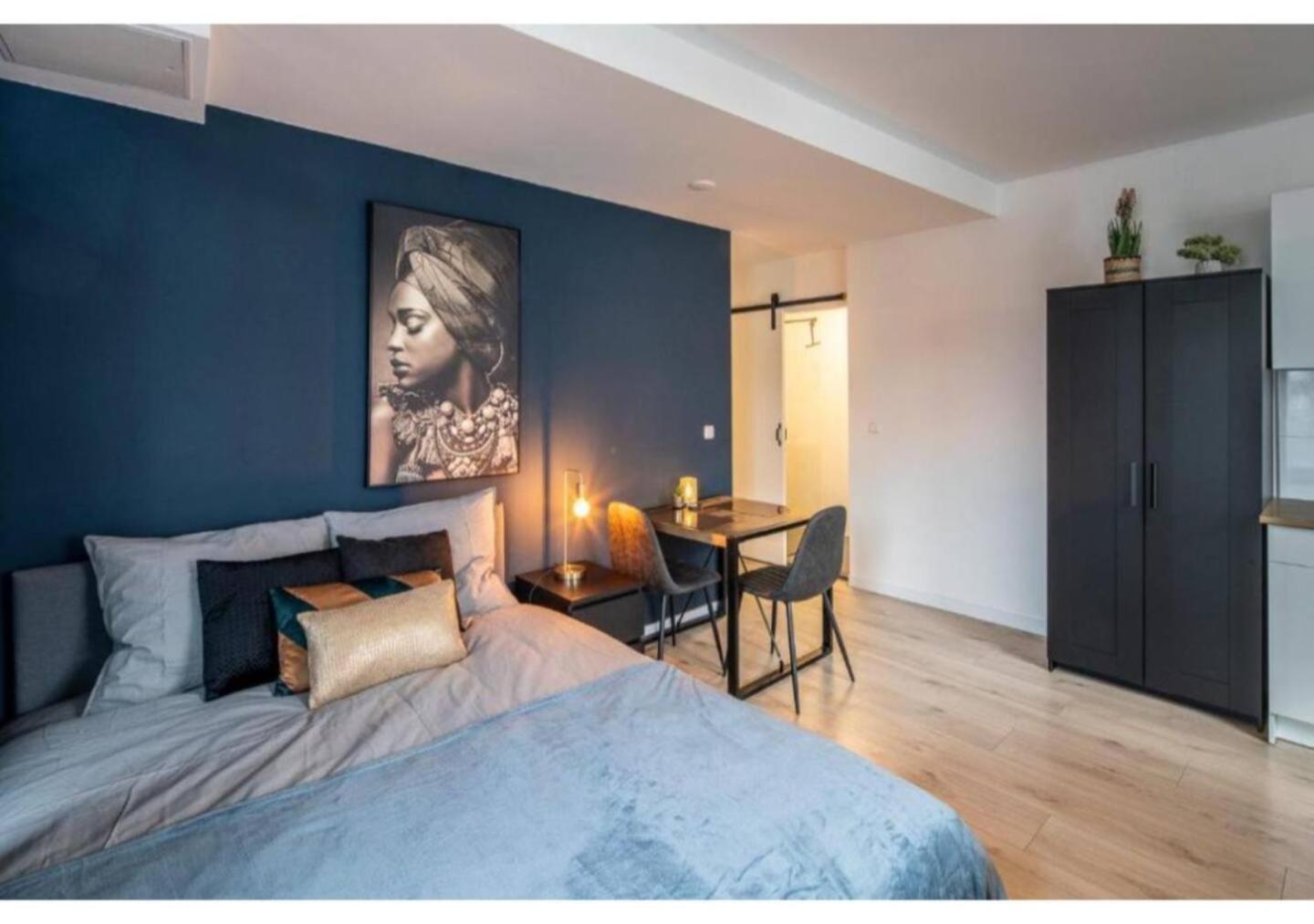 B&K Urban City Suites Tilburg Kültér fotó