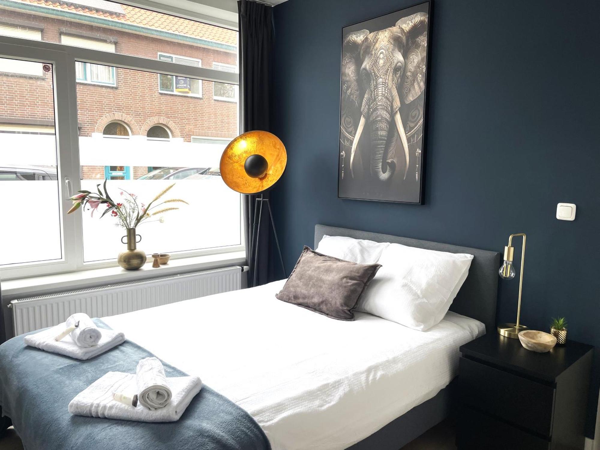 B&K Urban City Suites Tilburg Kültér fotó