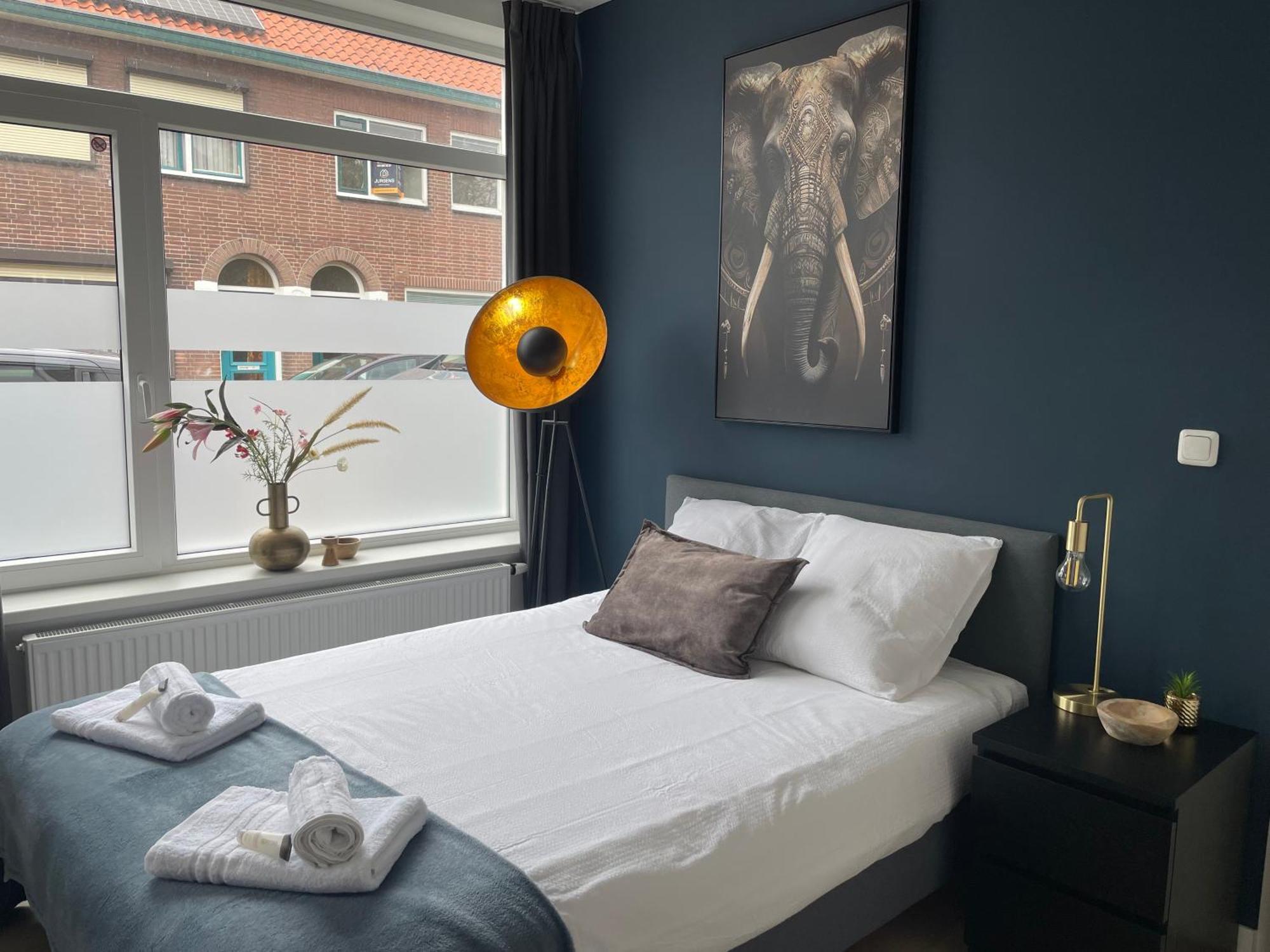 B&K Urban City Suites Tilburg Kültér fotó