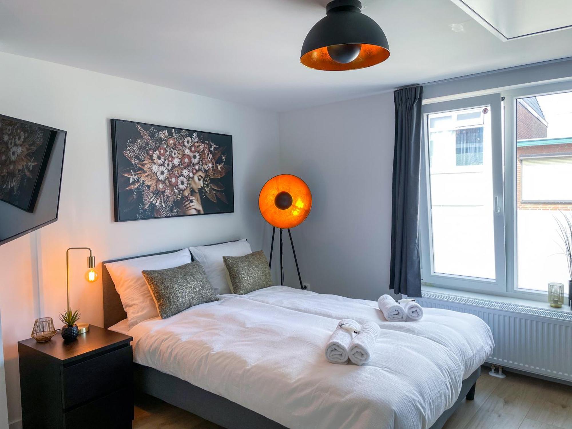 B&K Urban City Suites Tilburg Kültér fotó